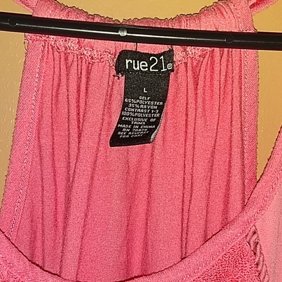 🌷 Rue21 lace tank top - Picture 2 of 4